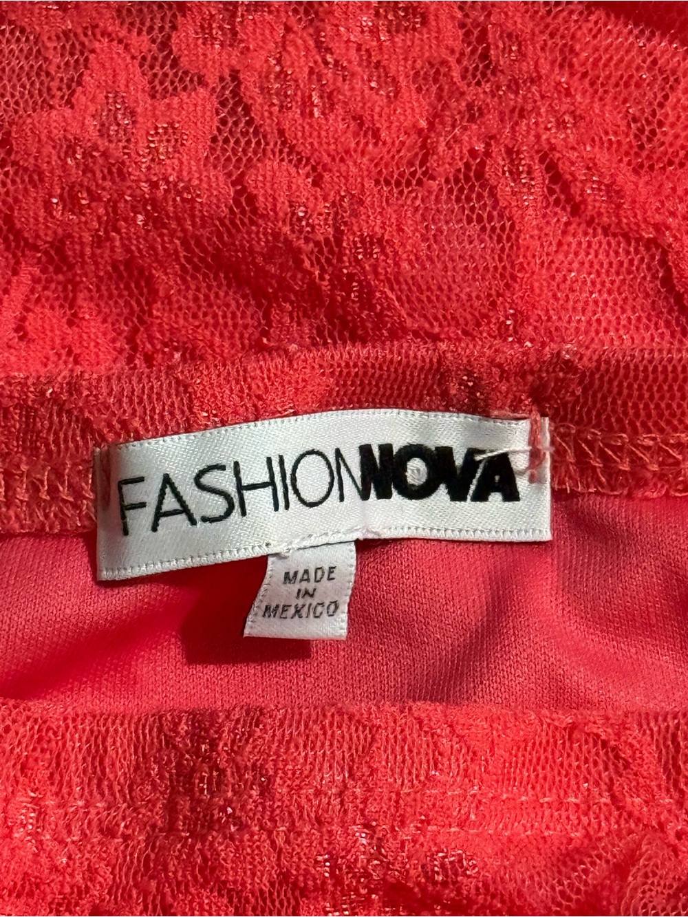 Fashion Nova Coral Lace Ruched Mini Skirt/Tube Top 🌺 - Picture 3 of 9